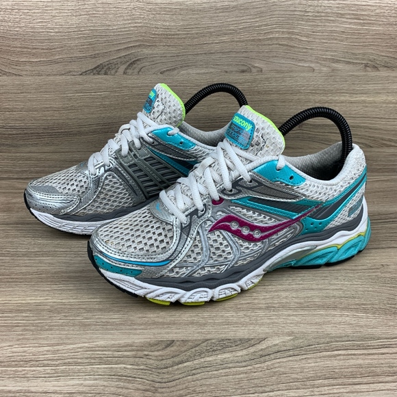 Saucony Shoes - Saucony ProGrid Pinnacle 2